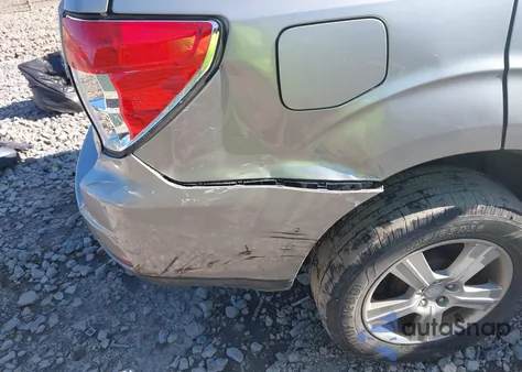 2011 Subaru Forester 2.5X из США, поврежденный, VIN JF2SHABC5BH735853